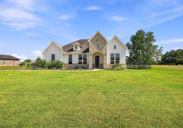 Photo 1 of Single family home for sale at 203 Cavalry Trail Dr, Rosharon, TX 77583 | MLS# 50442356 | Listing updated on 2026-09-08