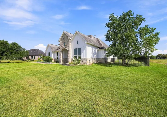 Photo 45 of Single family home for sale at 203 Cavalry Trail Dr, Rosharon, TX 77583 | MLS# 50442356 | Listing updated on 2026-09-08