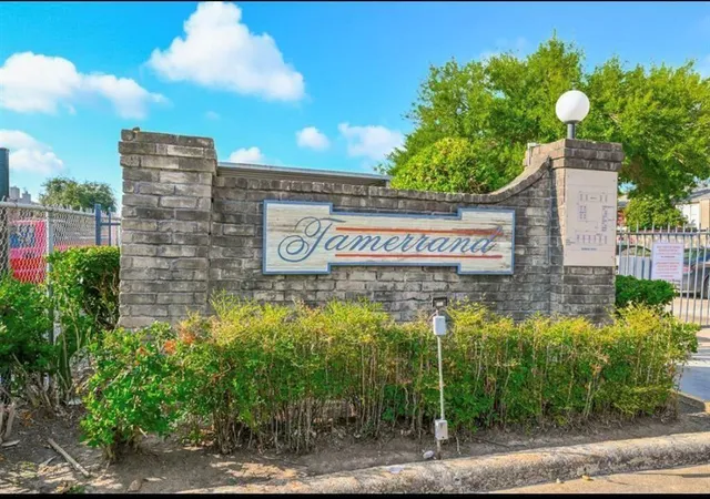 Photo 4 of Condo for sale at 8201 Richmond Ave #55, Houston, TX 77063 | MLS# 40553986 | Listing updated on 2026-02-15