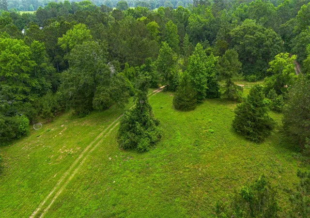 12th image of 350 Major Rd, Cleveland, TX 77328 | MLS# 69668304