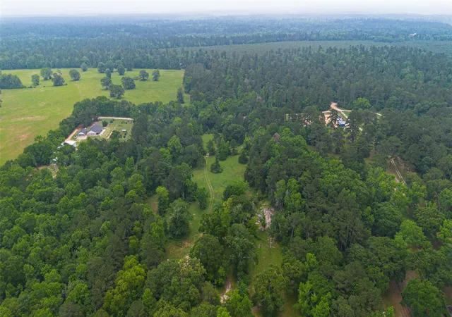 3rd image of 350 Major Rd, Cleveland, TX 77328 | MLS# 69668304