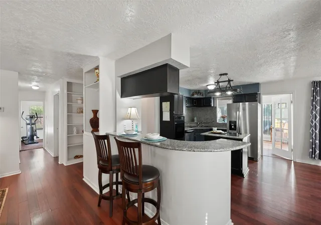 4th image of 5425 Lazy Ct, Willis, TX 77318 | MLS# 2494847