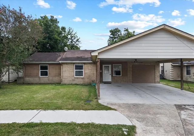 Photo 1 of Single family home for sale at 3214 Darling Ave, Pasadena, TX 77503 | MLS# 10314424 | Listing updated on 2026-09-18