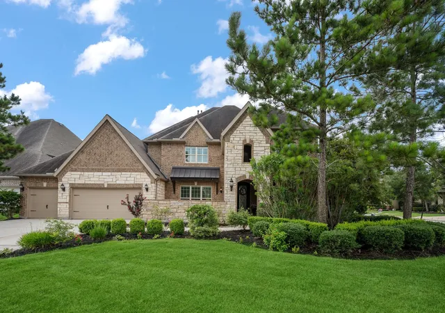 Photo 2 of Single family home for sale at 28680 Clear Woods Dr, Spring, TX 77386 | MLS# 36053001 | Listing updated on 2026-09-19