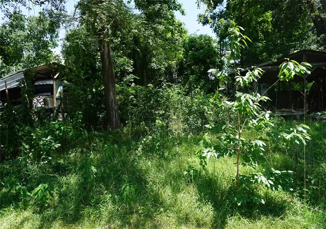 Photo 2 of Land for sale at 11397 Underwood St, Willis, TX 77318 | MLS# 92977956 | Listing updated on 2026-07-21
