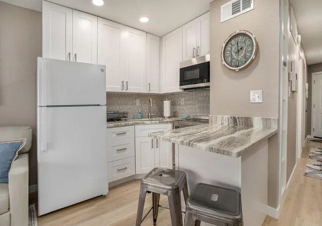 5th image of 6102 Seawall Blvd #390, Galveston, TX 77551 | MLS# 47864567