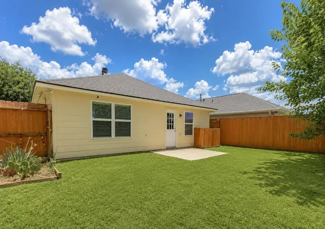 16th image of 12922 Regal Oaks Bend Ln, Houston, TX 77047 | MLS# 55322122