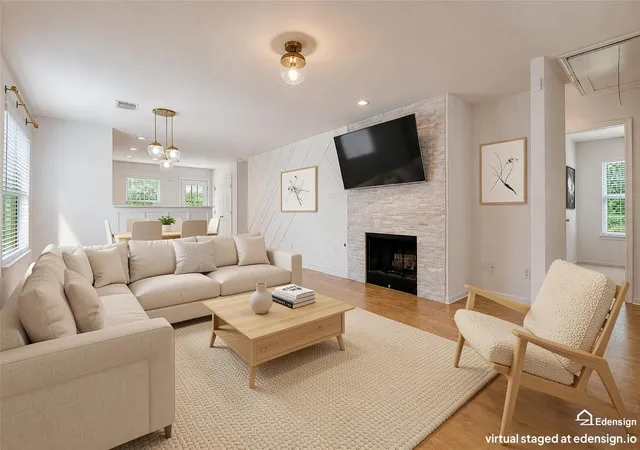 3rd image of 12922 Regal Oaks Bend Ln, Houston, TX 77047 | MLS# 55322122