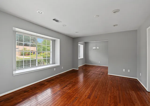 4th image of 9319 Fairdale Ln, Houston, TX 77063 | MLS# 29894024