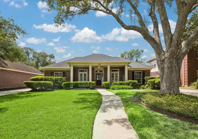 Photo 1 of Single family home for sale at 15835 Echo Lodge Dr, Houston, TX 77095 | MLS# 10097402 | Listing updated on 2026-09-13
