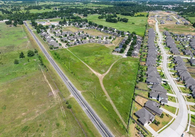 Photo 2 of Land for sale at 280 N Lantana Cir, Sealy, TX 77474 | MLS# 19435601 | Listing updated on 2026-08-19