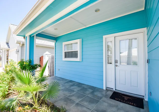 Photo 4 of Single family home for sale at 2711 Lakeview Dr, Rockport, TX 78382 | MLS# 52432633 | Listing updated on 2026-08-30