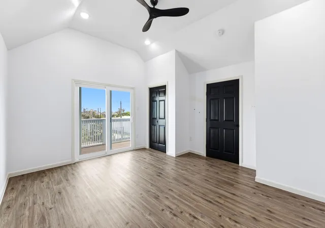 22nd image of 2326 Bernardo De Galvez, Galveston, TX 77550 | MLS# 73405915