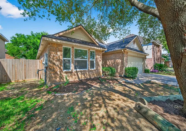 Photo 2 of Single family home for sale at 4630 Twisting Rd, Houston, TX 77084 | MLS# 76479823 | Listing updated on 2026-06-14