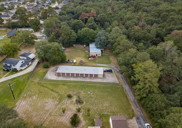 4th image of 8819 Dowdell Rd, Tomball, TX 77375 | MLS# 3865567