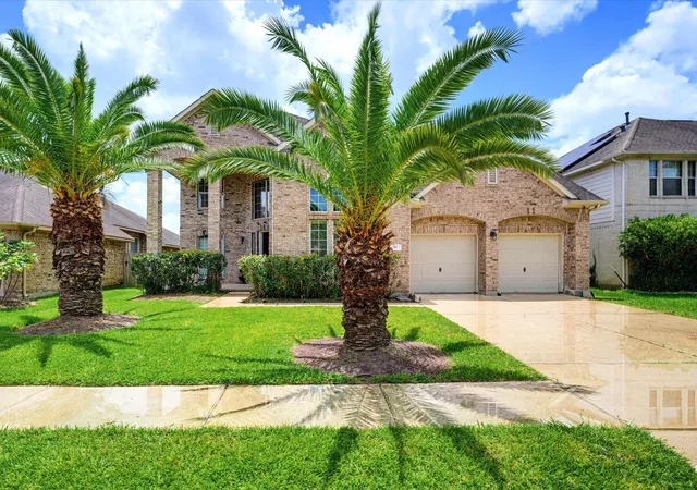 2nd image of 57 Terra Bella Dr, Manvel, TX 77578 | MLS# 81914443