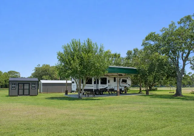 Photo 2 of Land for sale at 93 Swallow St, Palacios, TX 77465 | MLS# 78259597 | Listing updated on 2026-05-11