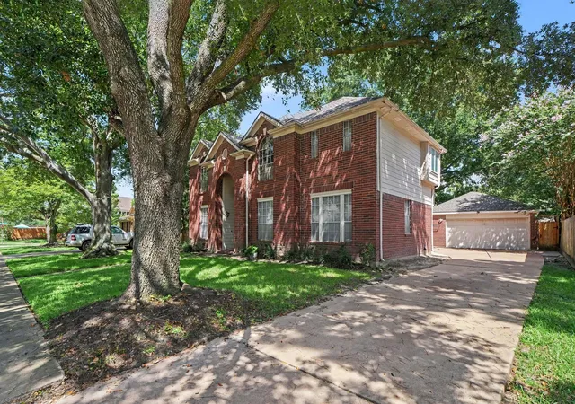Photo 3 of Single family home for sale at 7918 Duncansby Vale Rd, Houston, TX 77095 | MLS# 98885086 | Listing updated on 2026-09-18