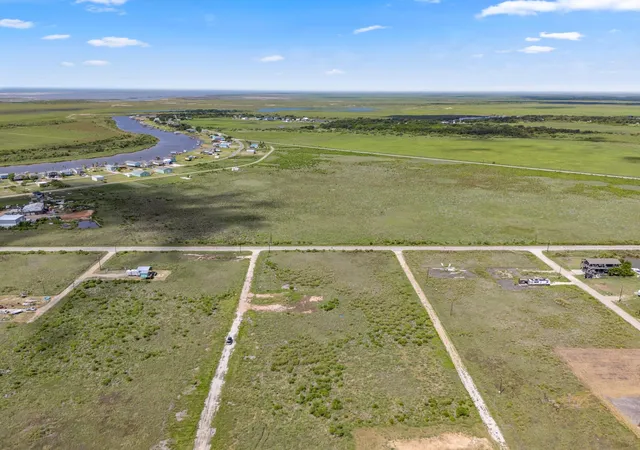 12th image of 0 Titanic, Sargent, TX 77414 | MLS# 55353248