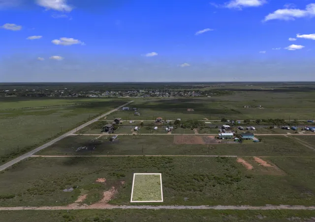 4th image of 0 Titanic, Sargent, TX 77414 | MLS# 55353248