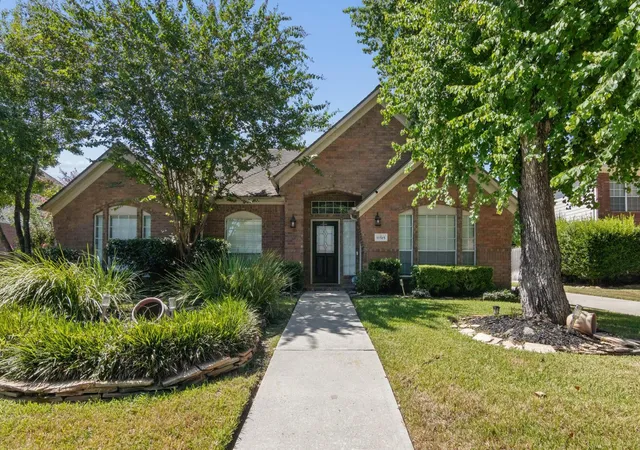 1st image of 11515 Brown Trl, Tomball, TX 77377 | MLS# 92416878