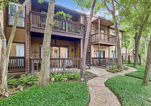 Homes for sale in Houston, TX | 11711 Memorial Dr #47, Houston, TX 77024 | MLS# 91053707