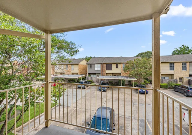 2nd image of 1515 Sandy Springs Rd, Houston, TX 77042