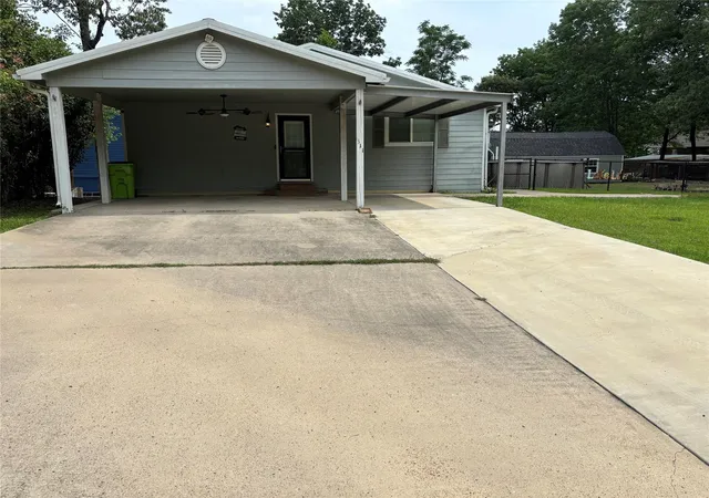 Photo 3 of Single family home for sale at 311 Casablanca Dr, Pointblank, TX 77364 | MLS# 64434915 | Listing updated on 2026-08-12