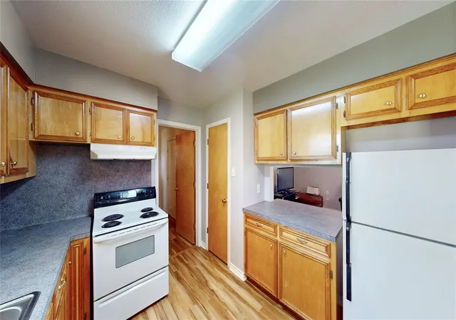 5th image of 906 Waco St, Dayton, TX 77535 | MLS# 40523850