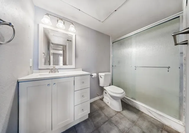 Homes for sale in Houston, TX | 2818 S Bartell Dr #39, Houston, TX 77054 | MLS# 82066998