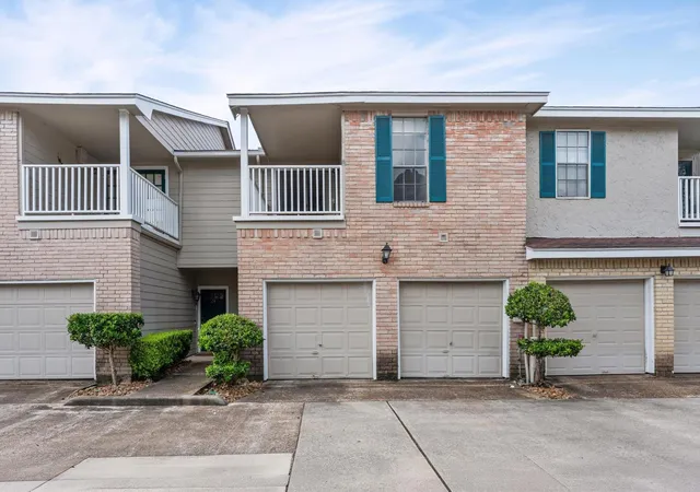 1st image of 2220 Bering Dr, Houston, TX 77057