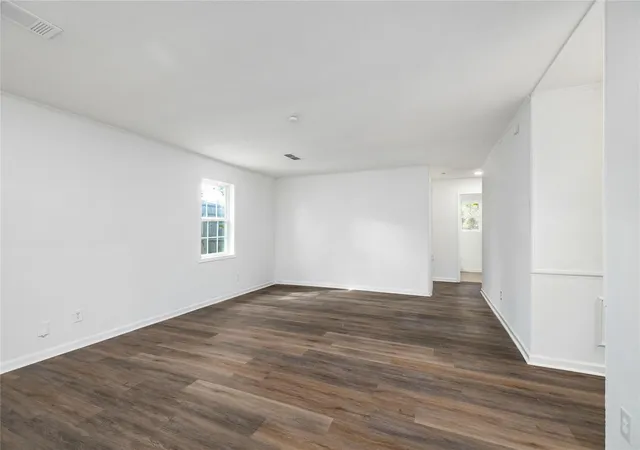5th image of 9322 Nyssa St, Houston, TX 77078 | MLS# 54622703