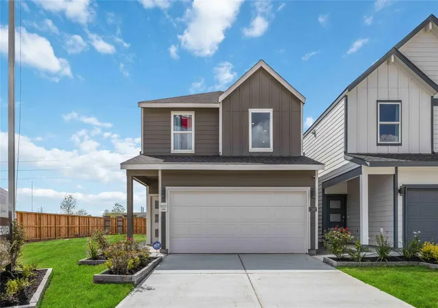 2nd image of 11427 Evergreen Harvest Dr, Houston, TX 77040 | MLS# 94822906