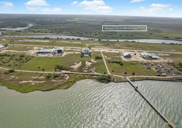 Photo 3 of Single family home for sale at 460 Bay Clb Dr, Seadrift, TX 77983 | MLS# 32694709 | Listing updated on 2026-05-13