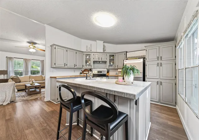Photo 4 of Sale Pending at 16480 Brittany Way, Conroe, TX 77306 | MLS# 91400778 | Listing updated on 2026-09-08