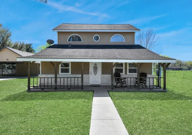 1st image of 5420 August St, Alvin, TX 77511 | MLS# 54374459