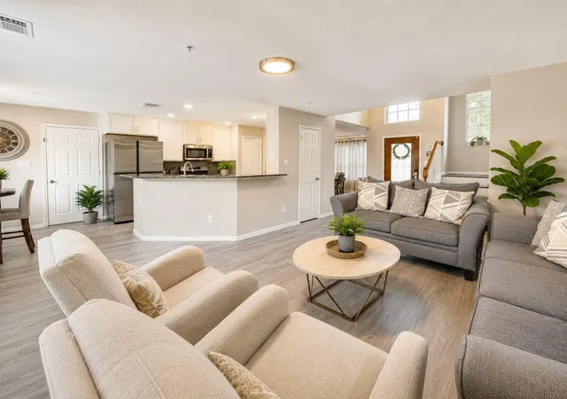 Photo 3 of Single family home for sale at 22122 Cassini Ct, Richmond, TX 77407 | MLS# 36675514 | Listing updated on 2026-09-19