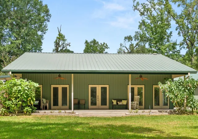 2nd image of 451 W Main Dr, Shepherd, TX 77371 | MLS# 26352027