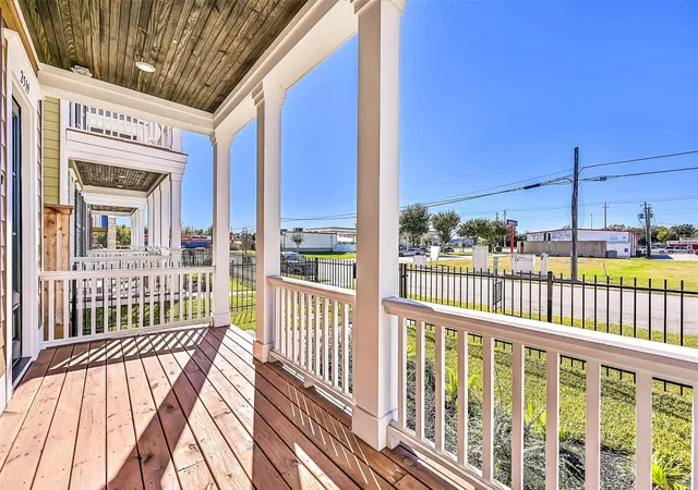 4th image of 2519 S Houston Ave, Pearland, TX 77581 | MLS# 75803540