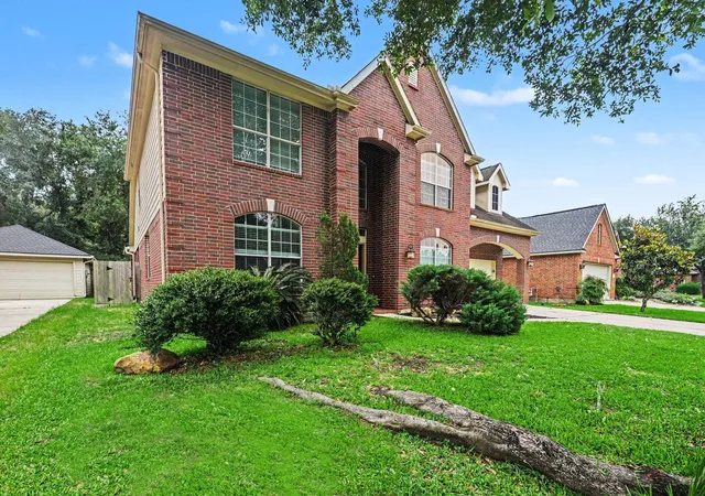 Photo 3 of Single family home for sale at 6511 Greencreek Meadows Ln, Spring, TX 77379 | MLS# 37072407 | Listing updated on 2026-07-31