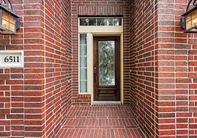 Photo 4 of Single family home for sale at 6511 Greencreek Meadows Ln, Spring, TX 77379 | MLS# 37072407 | Listing updated on 2026-07-31