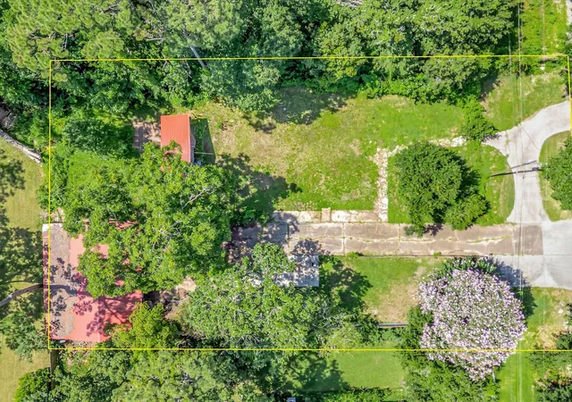 1st image of 5213 Palm Dr, Dickinson, TX 77539 | MLS# 77843650