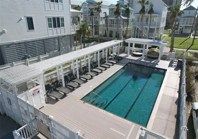 Homes for sale in Galveston, TX | 2602 E Seaside Dr, Galveston, TX 77550 | MLS# 8992168