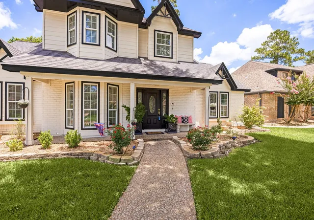 Photo 3 of Single family home for sale at 12106 Oakcroft Dr, Houston, TX 77070 | MLS# 66343559 | Listing updated on 2026-09-02