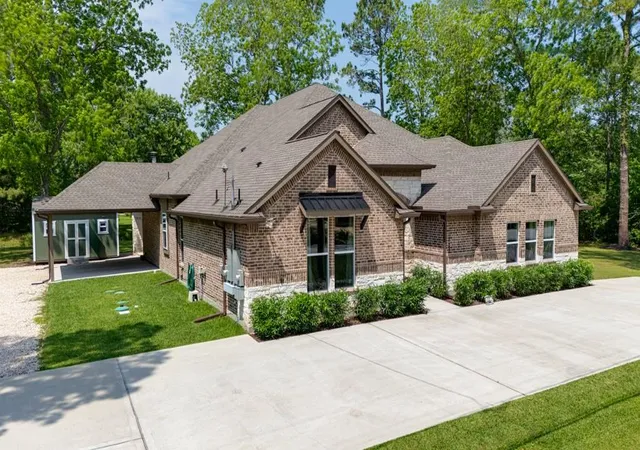 image of 222 Elk Dr, Crosby, TX 77532 | MLS# 87902381