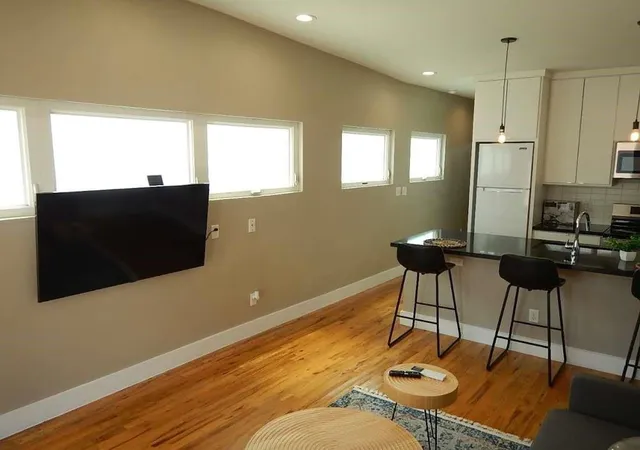 3rd image of 1506 Dumble St, Houston, TX 77023 | MLS# 14873143