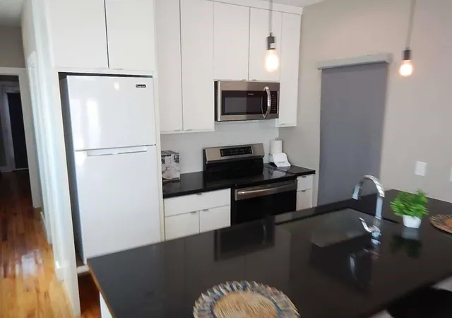 4th image of 1506 Dumble St, Houston, TX 77023 | MLS# 14873143