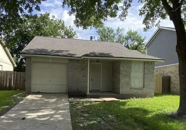 2nd image of 3018 Rockrill Dr, Houston, TX 77045 | MLS# 97965410