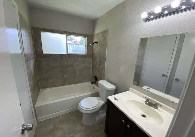 9th image of 3018 Rockrill Dr, Houston, TX 77045 | MLS# 97965410