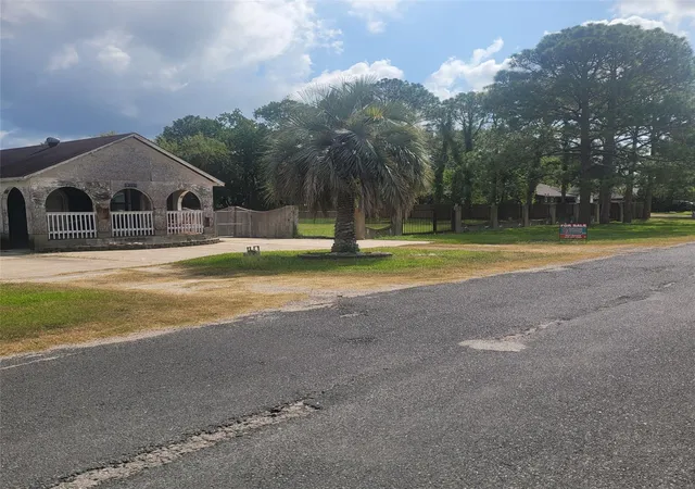 Photo 1 of Single family home for sale at 3710 19th Street N, Texas City, TX 77590 | MLS# 72294096 | Listing updated on 2026-06-25